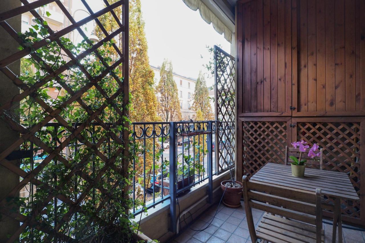 Primopiano - Via Pavia Apartment Milan Bagian luar foto